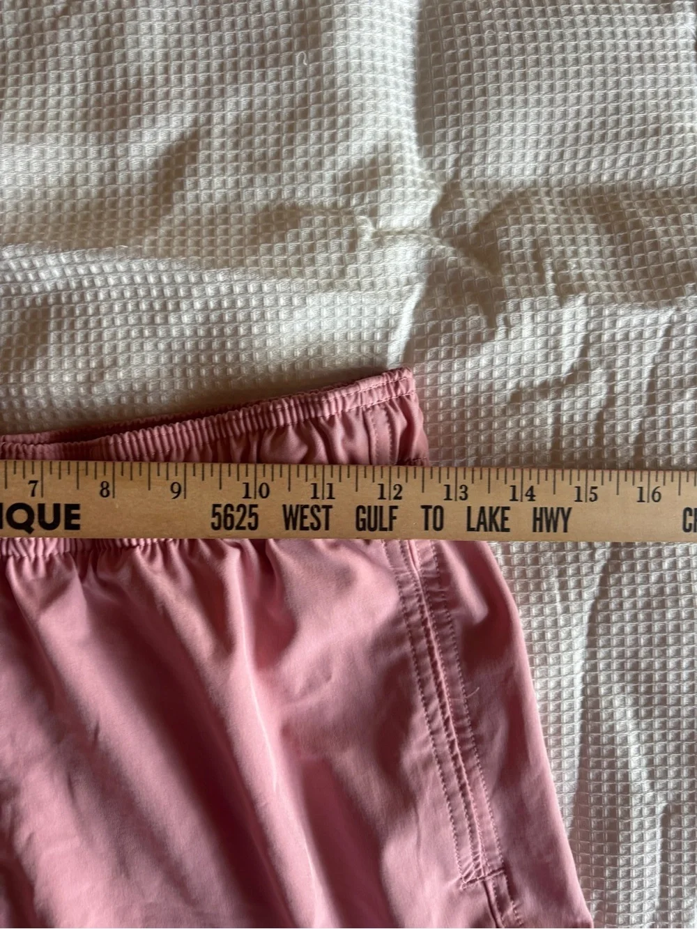 hollister dusty salmon pink lined swim trunks men’s xs coastal beach shorts euc